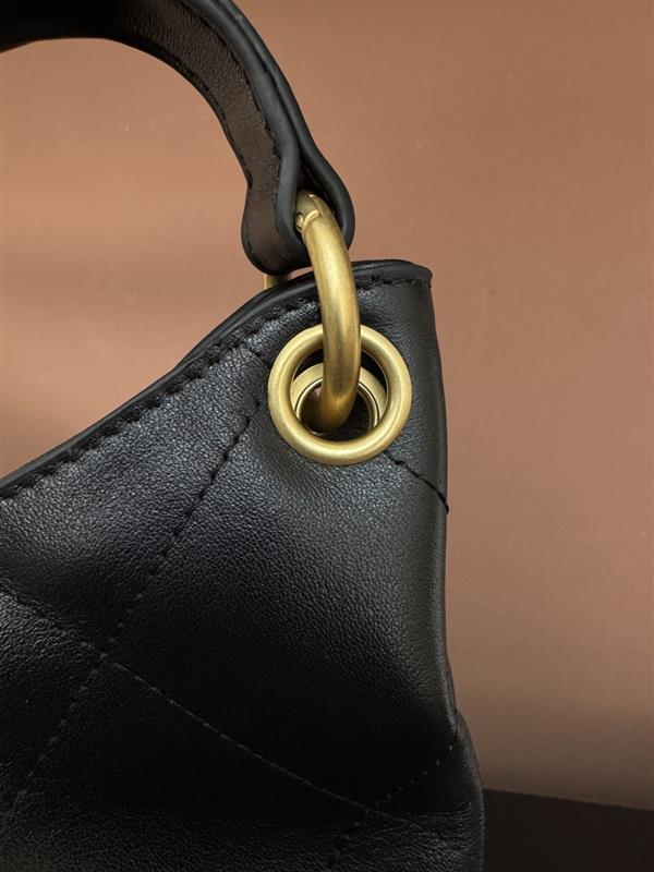 2026131204526767 700